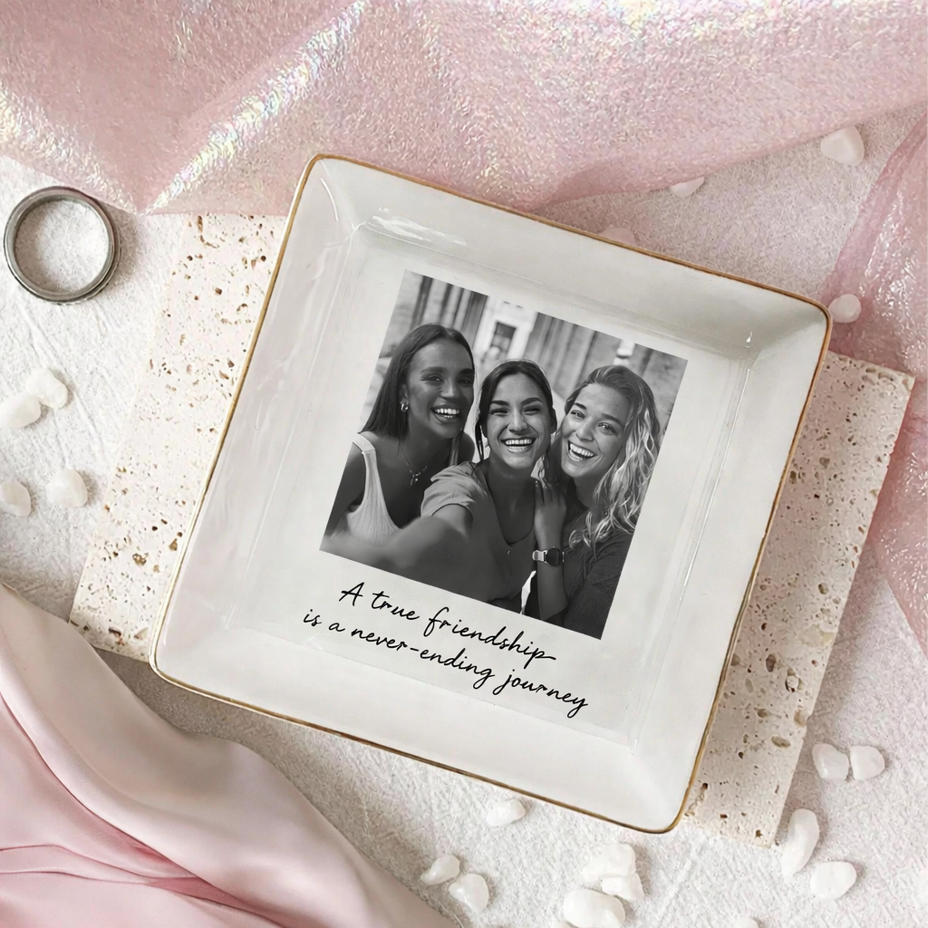 Mona Love  Personalised Jewelry Dish